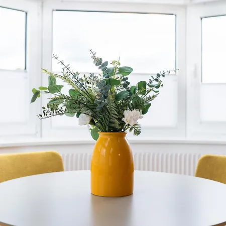 Urus Living Loft Apartment *